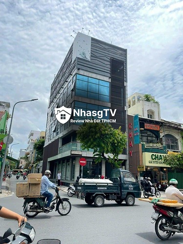 Bán nhà góc 2mt 129 131 Đinh Tiên Hoàng Quận 1