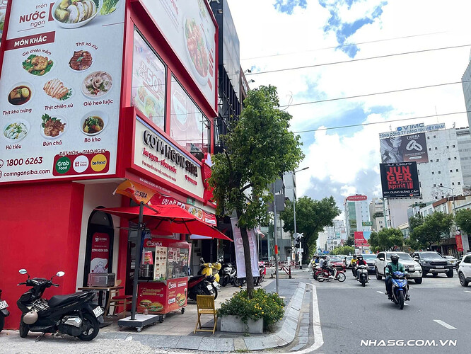 z7035409335843_b87bc965b86cfff5874c007e0f3d0fbd