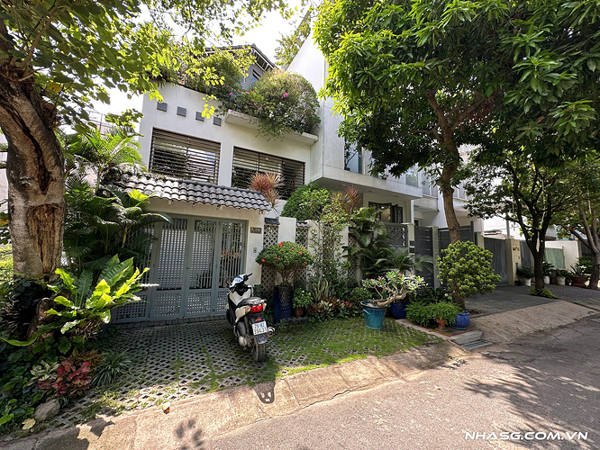 Bán nhà trong khu compound Quận 2 16