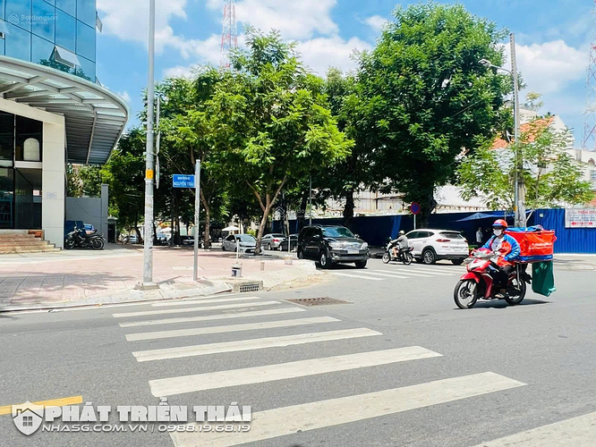 Bán nhà góc 2MT Đường Nguyễn Trãi Quận 1 13